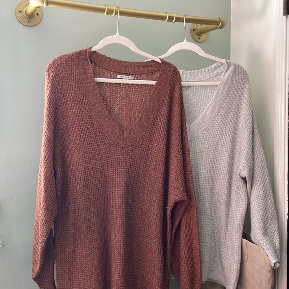 Bundle of 2 AE super soft sweater tunics!!!